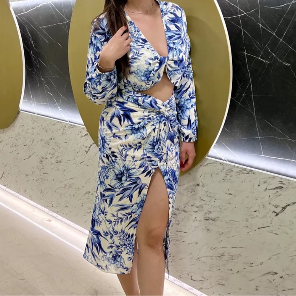 NWOT H&M Co Ord matching crop top & midi skirt set Floral Blue & White Slit M